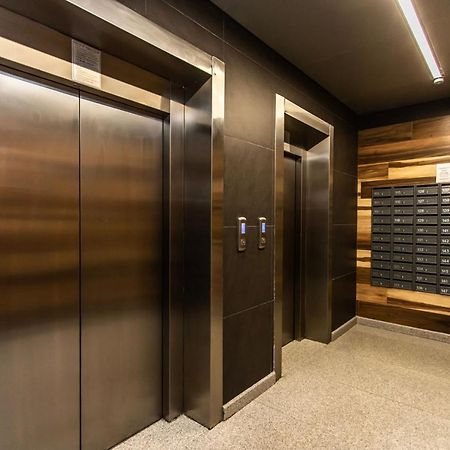 Sky House Premium Apartment In City Center Chişinău Eksteriør billede