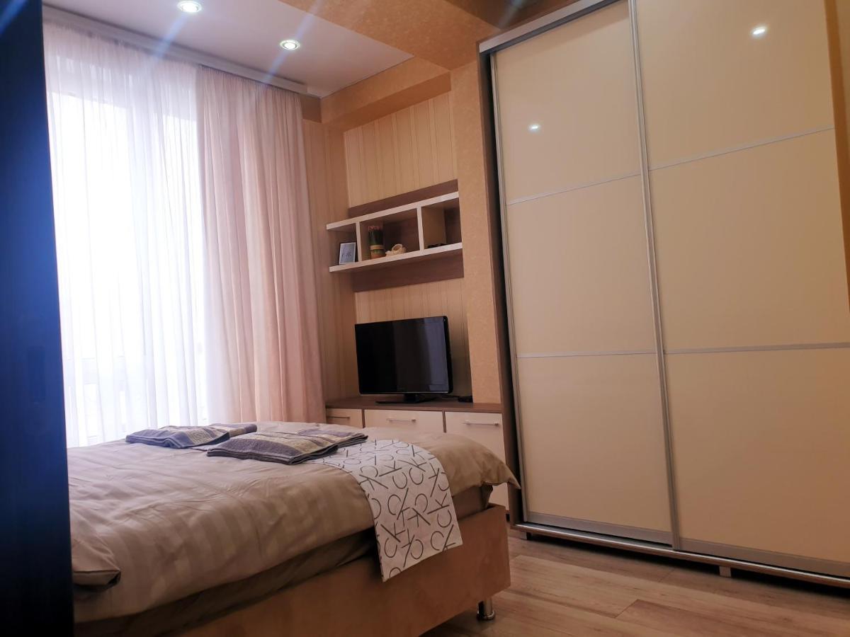 Sky House Premium Apartment In City Center Chişinău Eksteriør billede